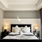 Wua Lai Boutique Hotel Chiang Mai